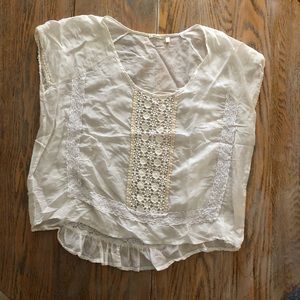 Dylan Soft and Flowy Detailed Blouse L